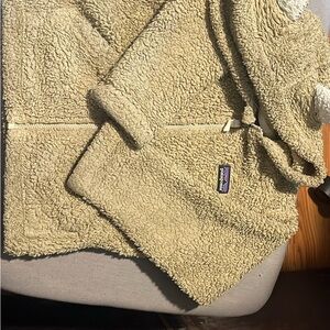 Patagonia Baby Furry Friends Fleece Hoody - Kids Sherpa Fleece Jacket - Tan - 3T